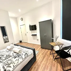 Suites - Tw3 Hounslow