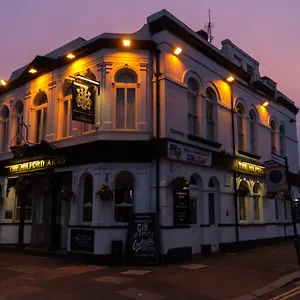 Herberg The Milford Arms, Hounslow